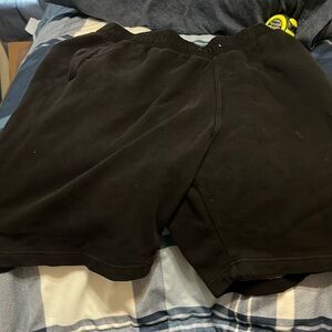 Young and reckless shorts